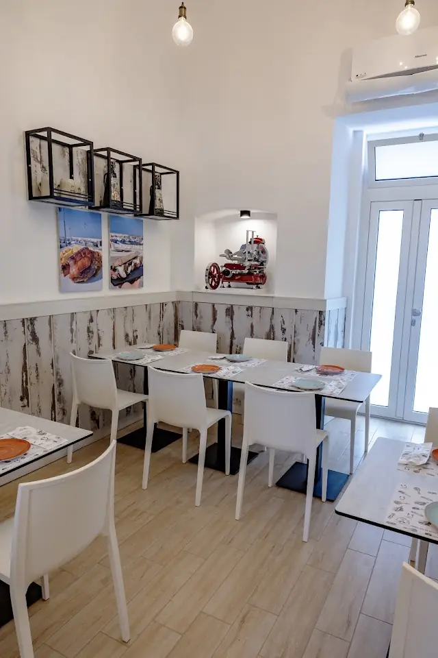 GemaVvi — Norcineria Baguetteria