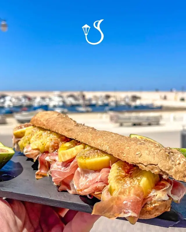 GemaVvi — Norcineria Baguetteria — foto 3