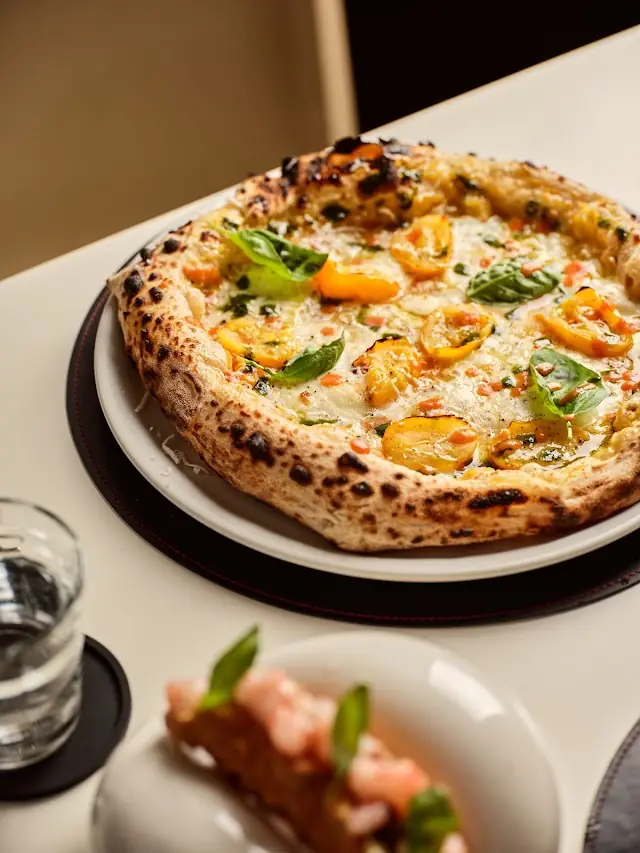 Quattro Quarti — Pizzeria con Cucina — foto 3